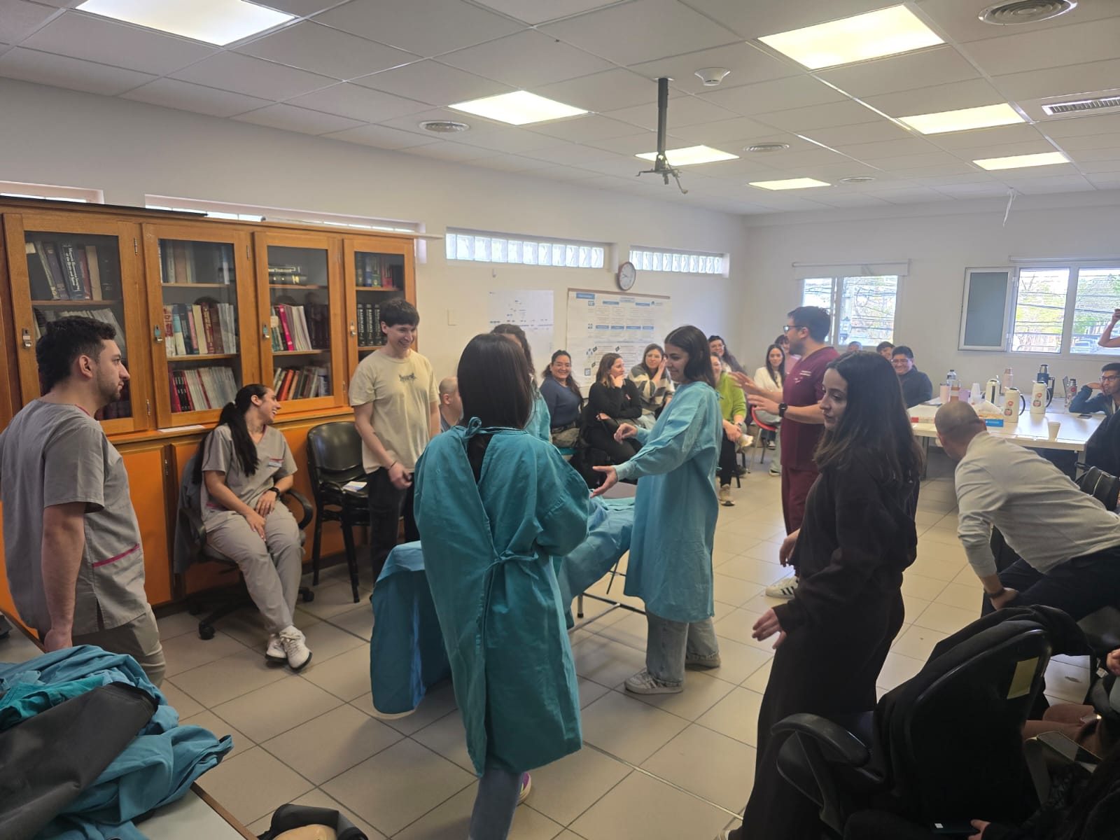 Capacitación en Eventos Críticos en Quirófano ARAAR y Leben Salud - foto 7