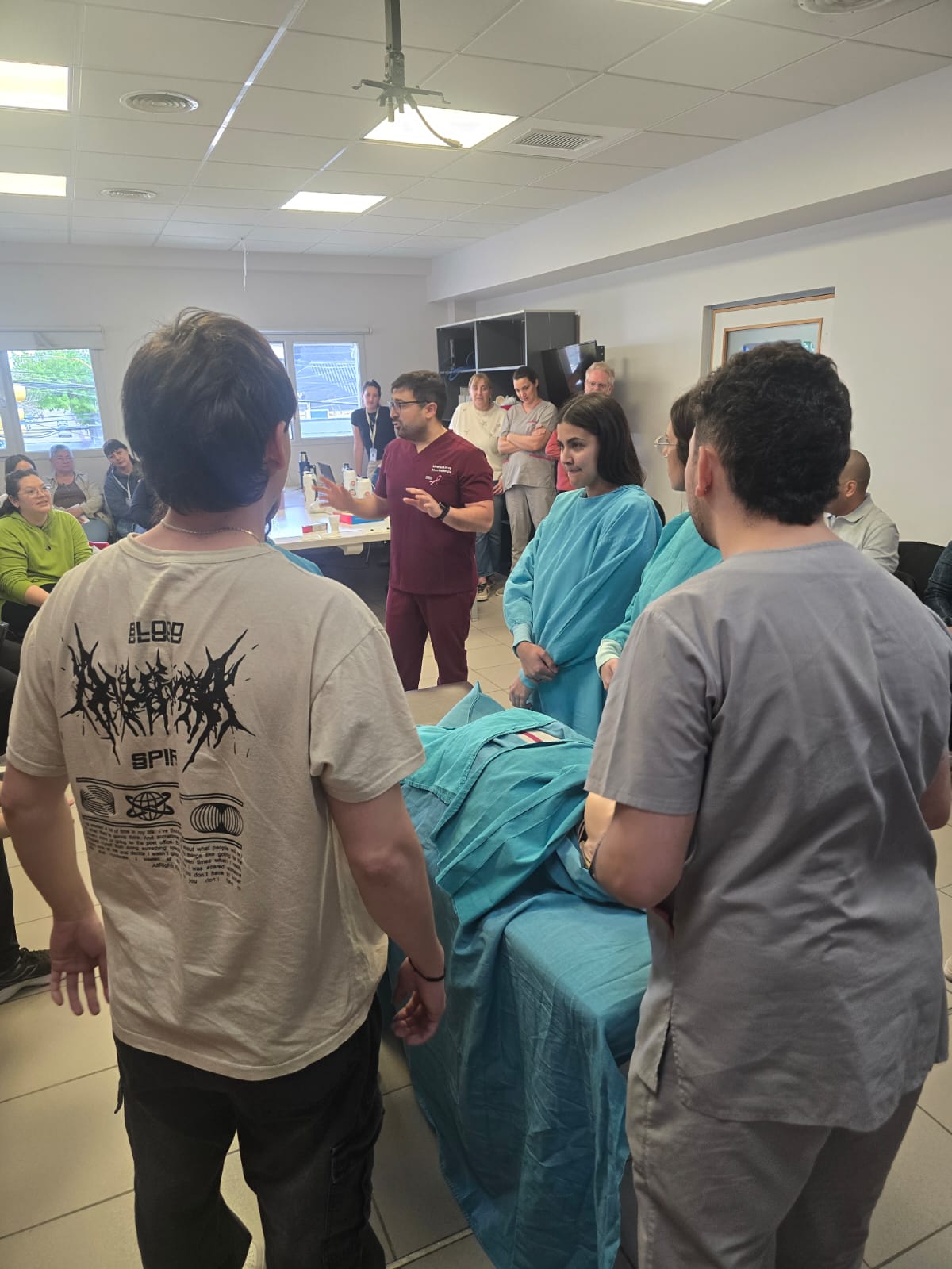 Capacitación en Eventos Críticos en Quirófano ARAAR y Leben Salud - foto 9