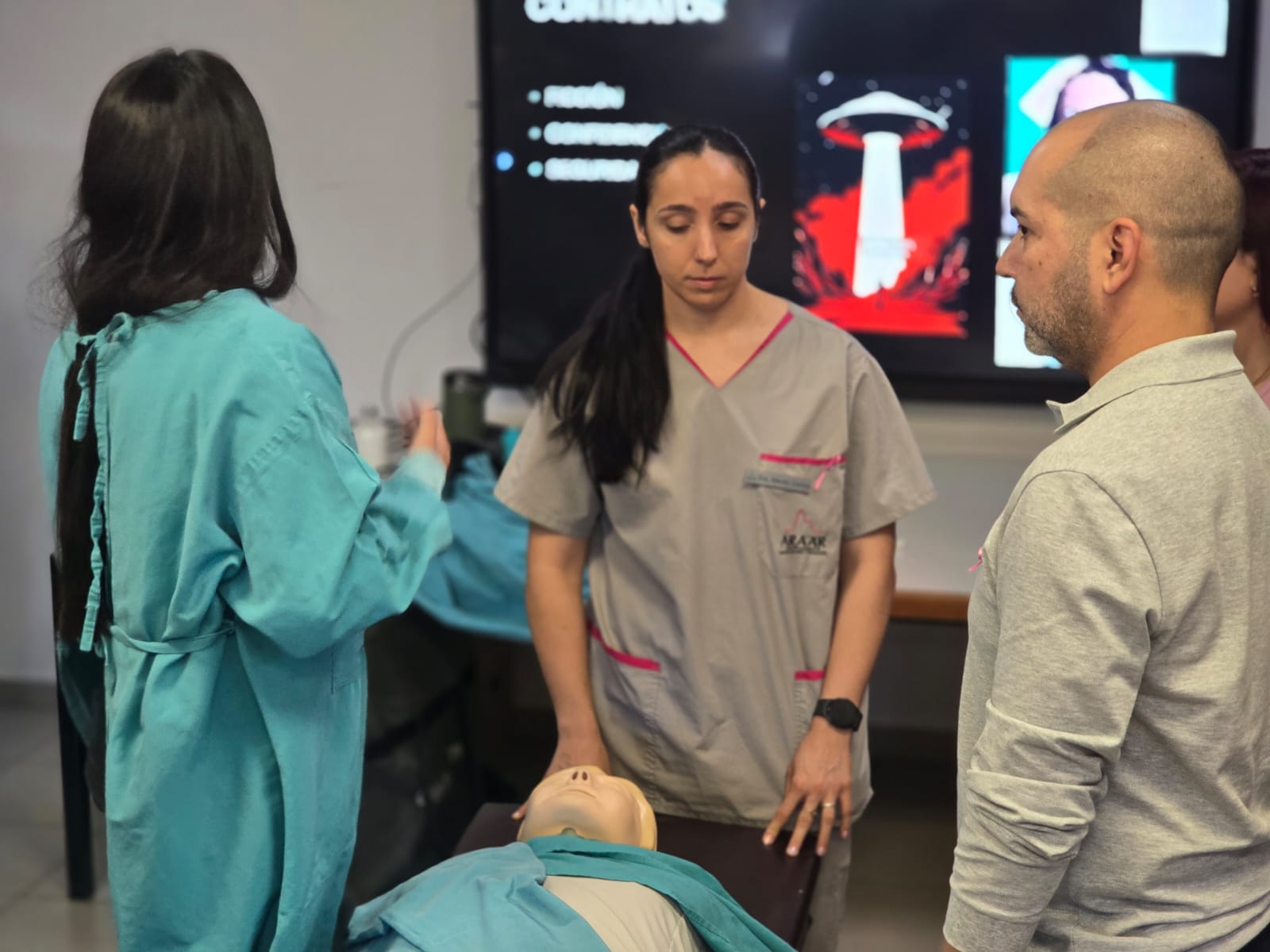Capacitación en Eventos Críticos en Quirófano ARAAR y Leben Salud - foto 27